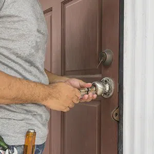 Central Locksmith Store Boston, MA 617-580-9109 - locks-replace-01